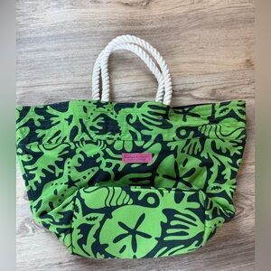 Green printed Vera Bradley bag